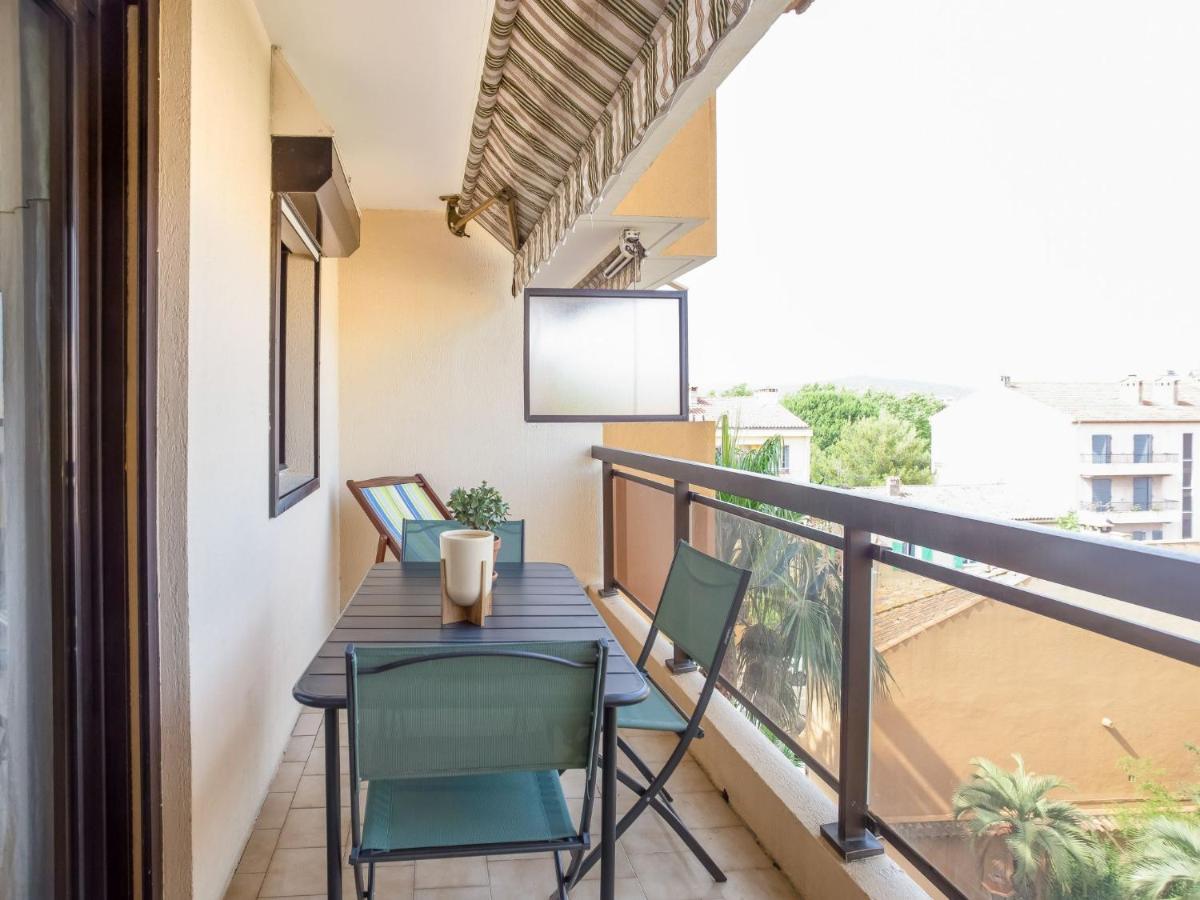 Apartment Saint James-13 By Interhome Le Lavandou Luaran gambar