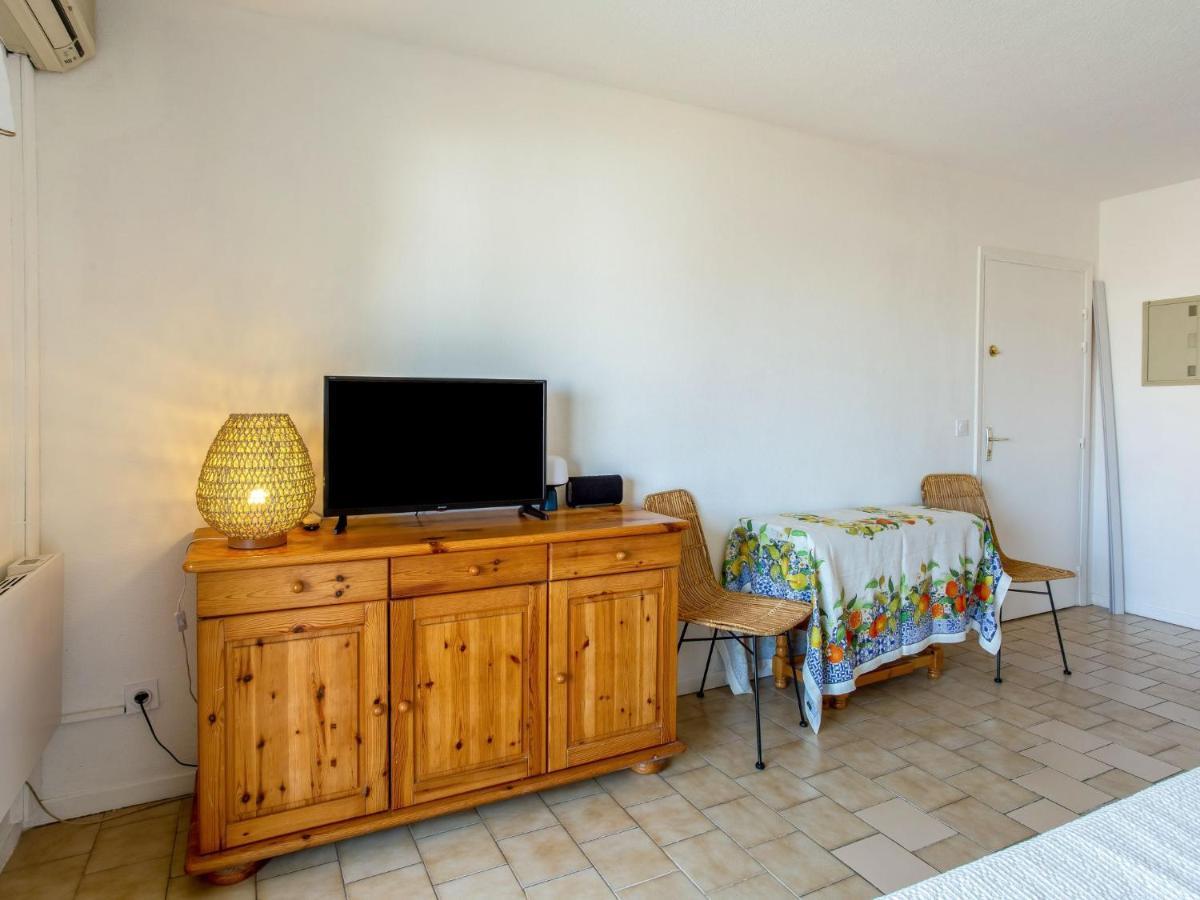 Apartment Saint James-13 By Interhome Le Lavandou Luaran gambar